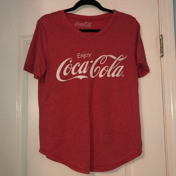 Coca Cola Tops - 💐SALE💐COCA-COLA SHIRT